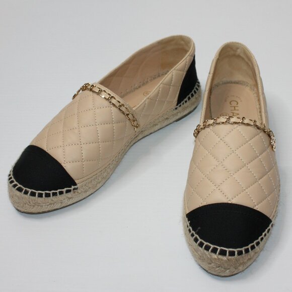 Chanel Lambskin Grosgrain Quilted CC Chain Espadrilles in size EU 40 / US 10 NEW - Picture 1 of 7